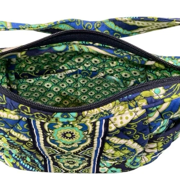 Vera Bradley Retired Rhythm and Blues Quilted Paisley Pattern Shoulder Bag - Picture 9 of 9